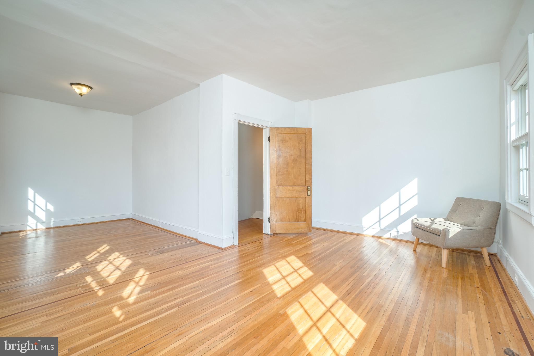 3519 Newland Road Baltimore, MD 21218 - Photo 22 of 44 Large primary bedroom
