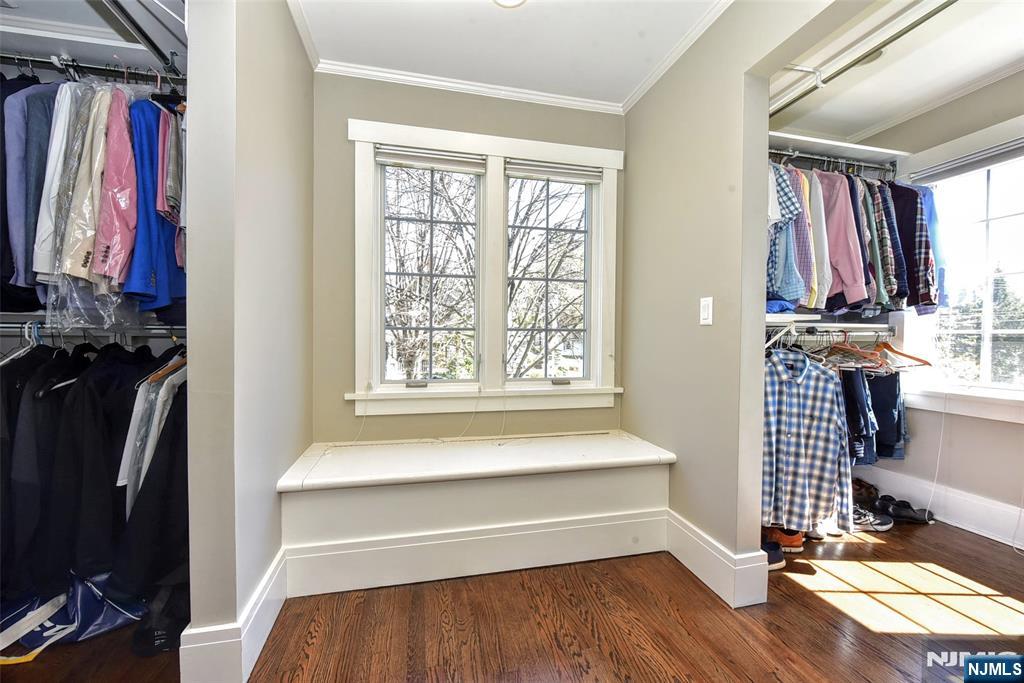 352 Fairway Road Ridgewood, NJ 07450 - Photo 15 of 33