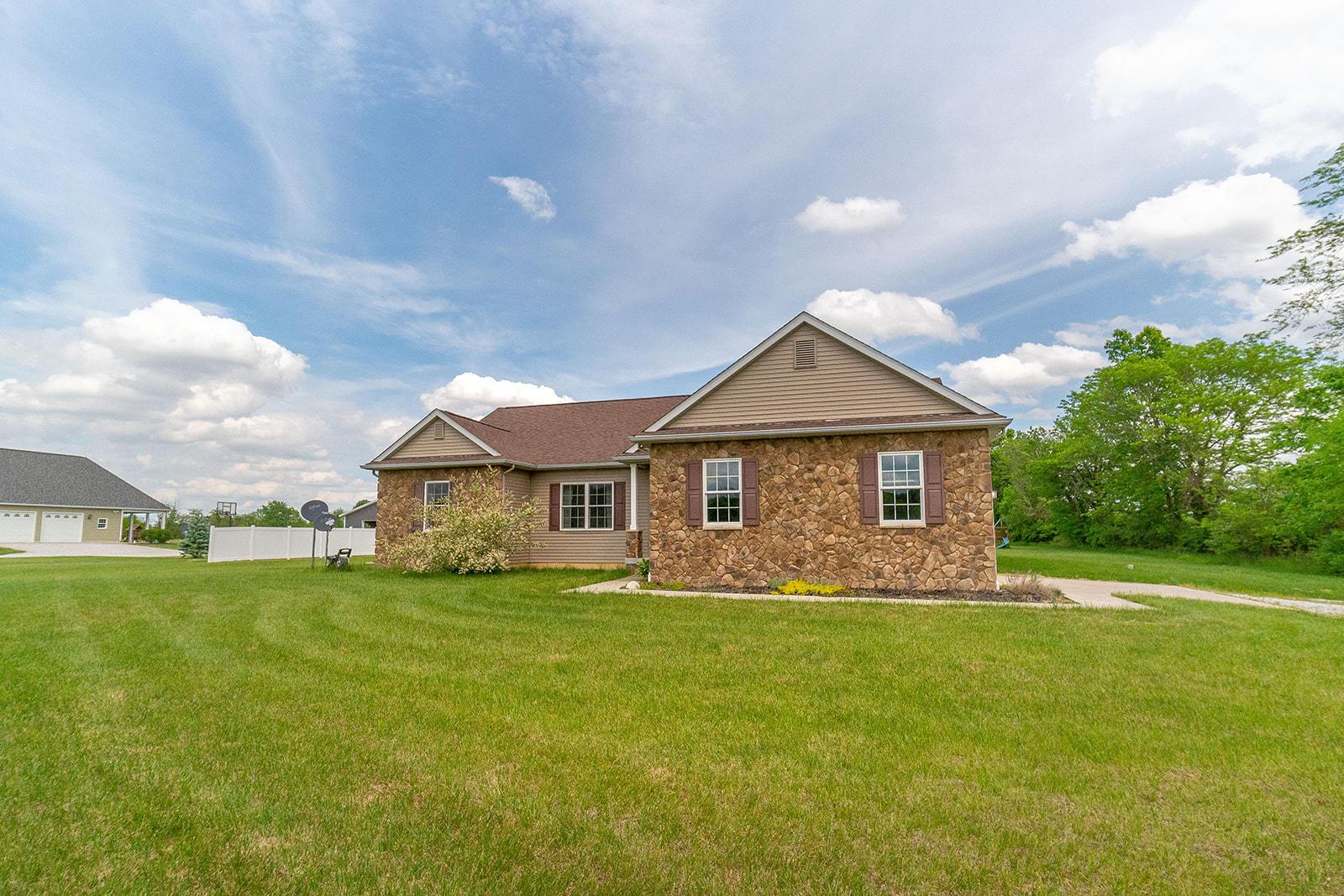 6874 Bader Road Northwest Baltimore, OH 43105 - Photo 3 of 82 Gallery Image 3