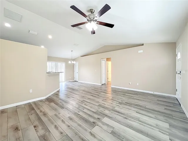 $1,800 | 1954 Northwest 21st Avenue, Ocala, FL 34475