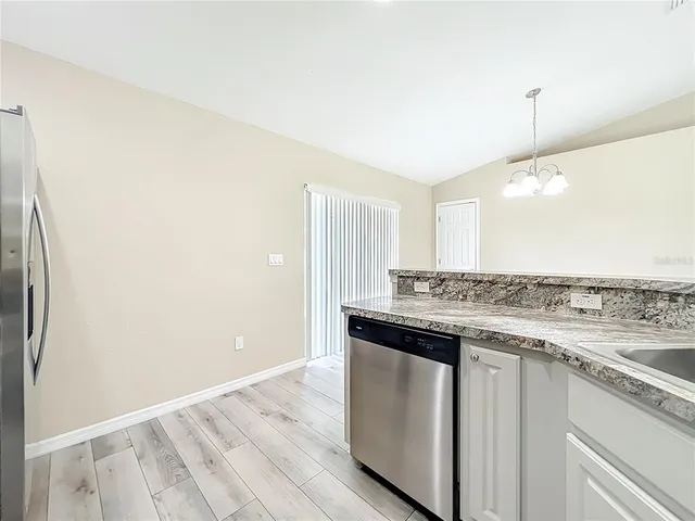 $1,800 | 1954 Northwest 21st Avenue, Ocala, FL 34475