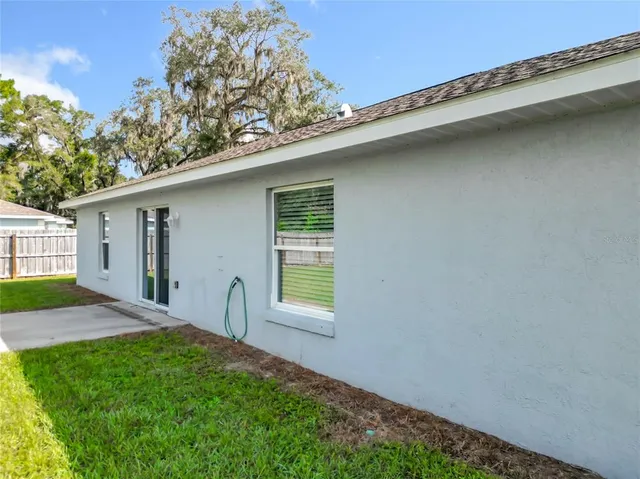 $1,800 | 1954 Northwest 21st Avenue, Ocala, FL 34475