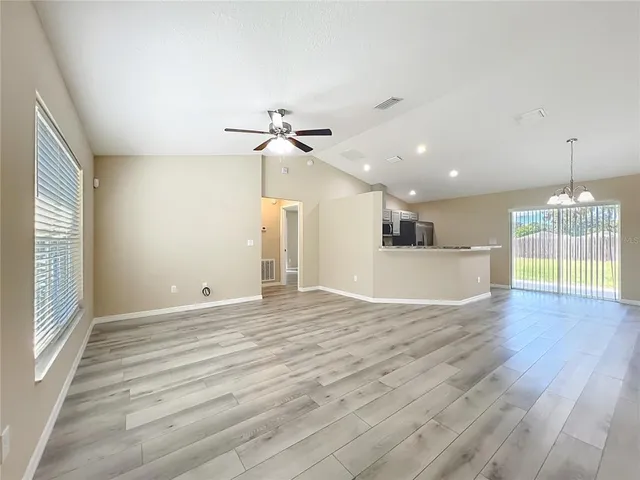 $1,800 | 1954 Northwest 21st Avenue, Ocala, FL 34475