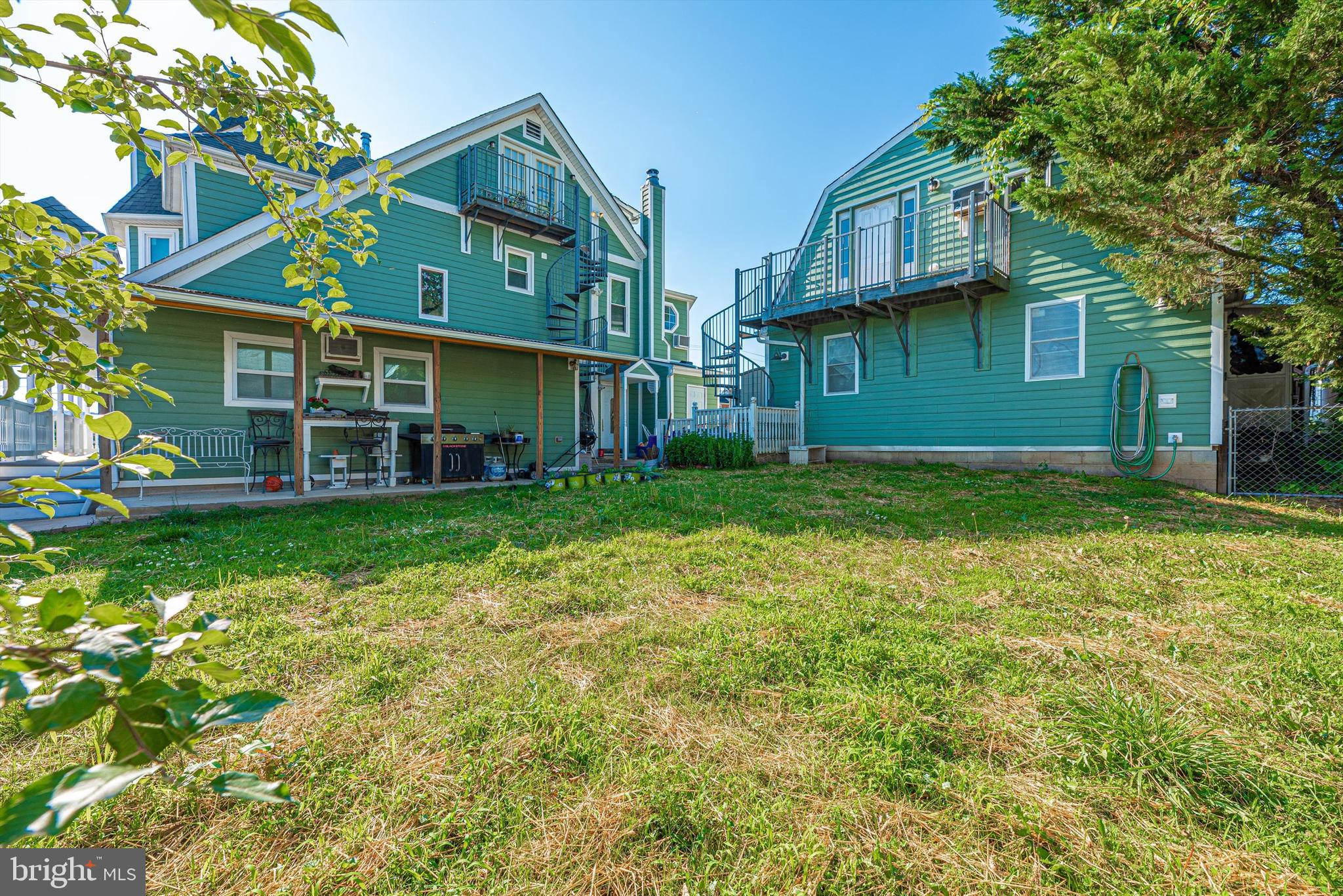 1 East D Street Brunswick, MD 21716 - Photo 65 of 85 Yard