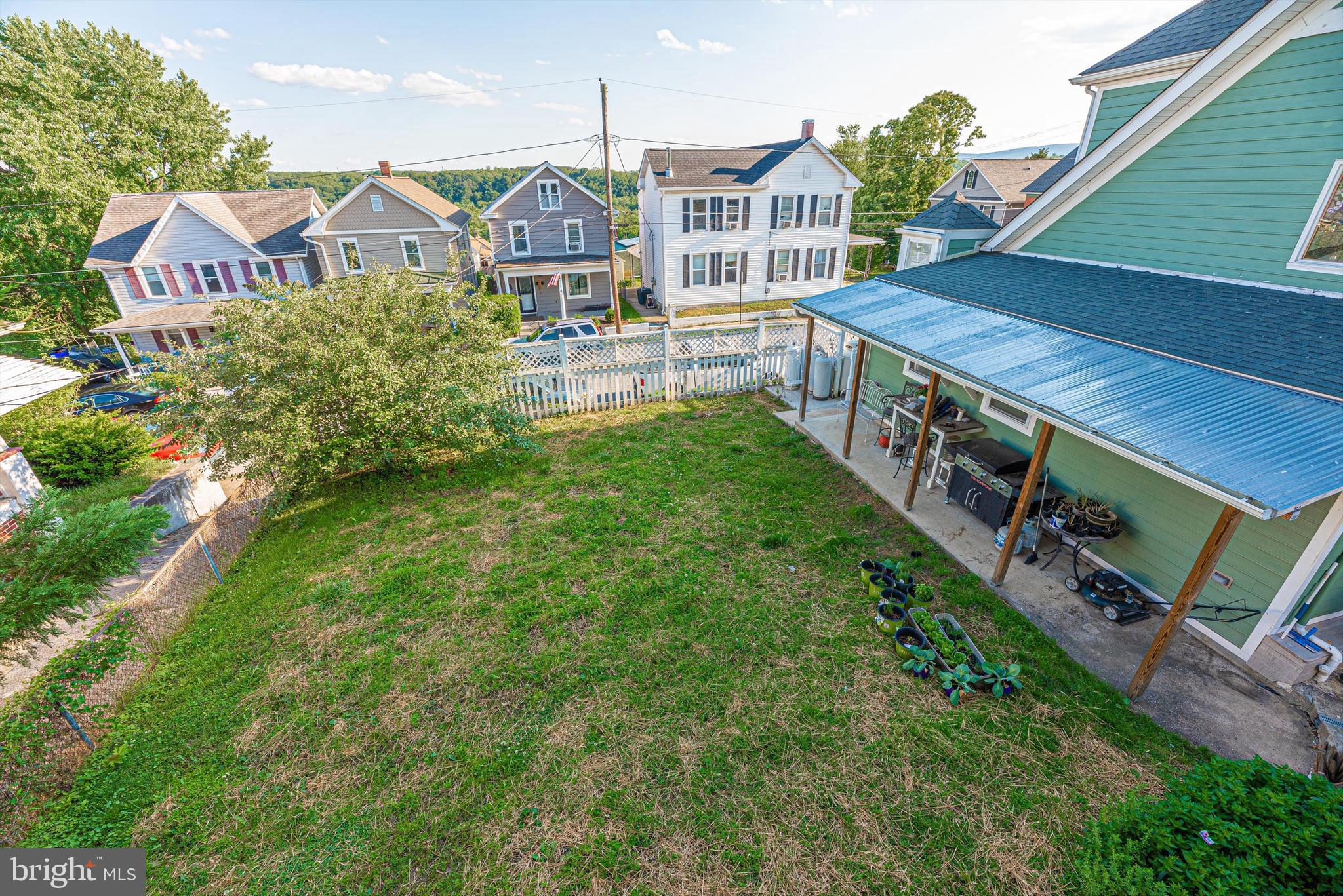 1 East D Street Brunswick, MD 21716 - Photo 66 of 85 Yard