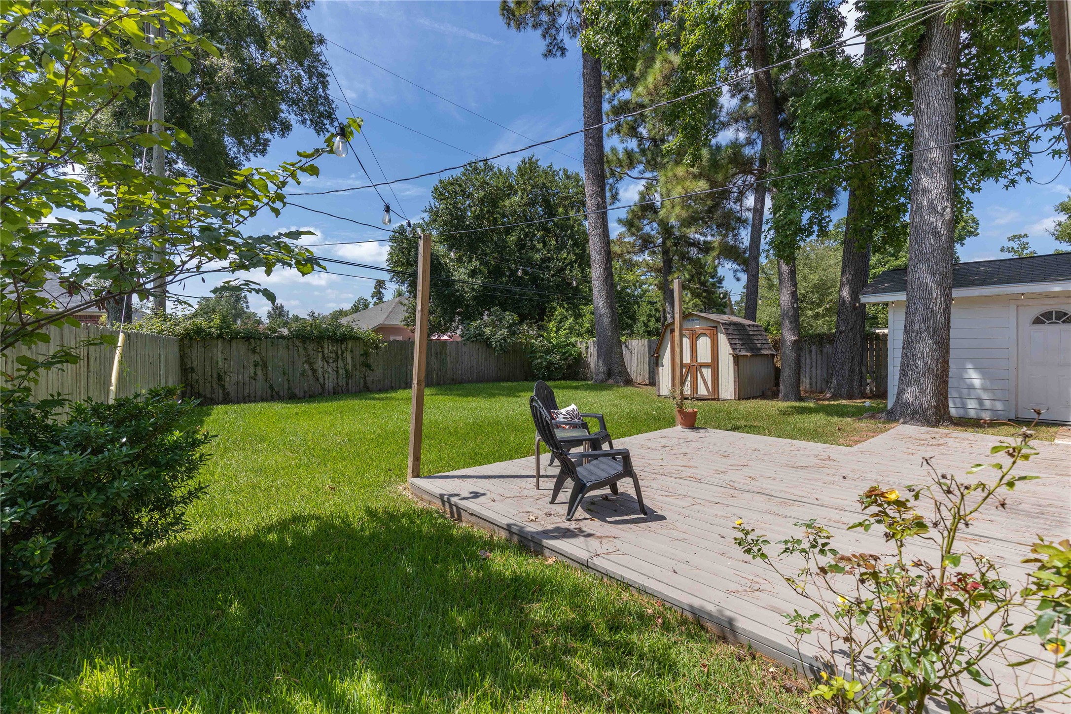 326 Broad Ripple Drive Houston, TX 77336 - Photo 33 of 39 Gallery Image 33