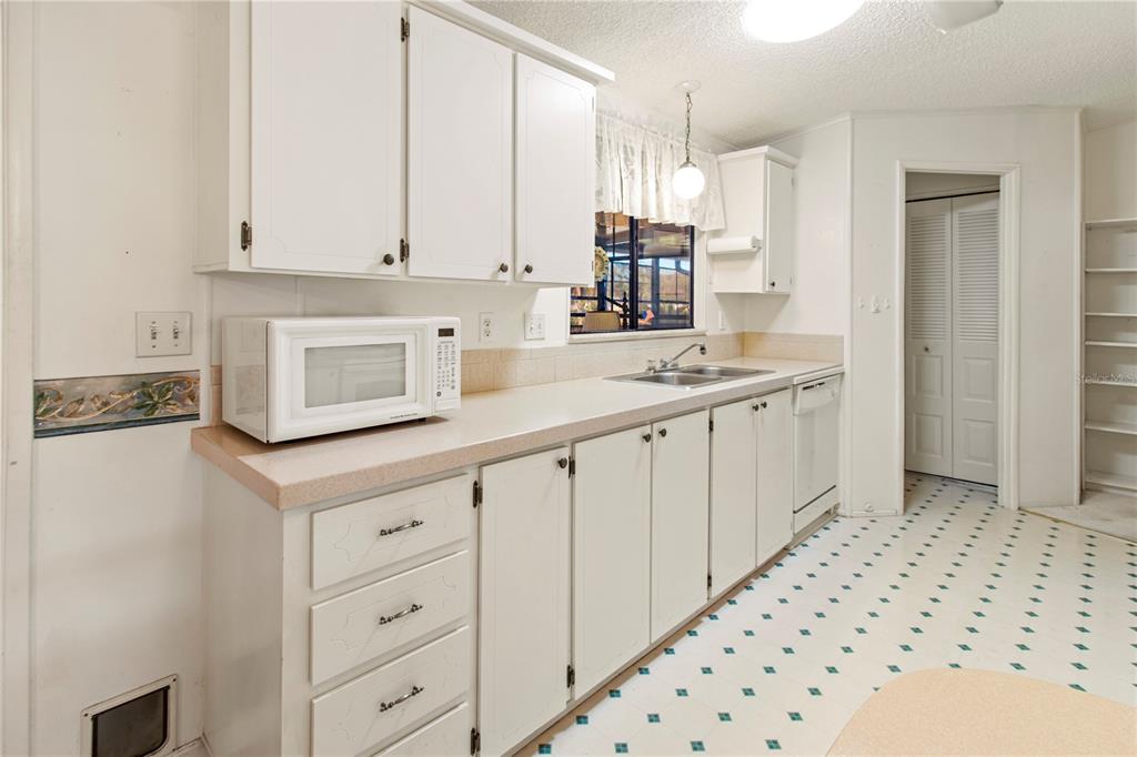 153 Egret Circle Ellenton, FL 34222 - Photo 23 of 61