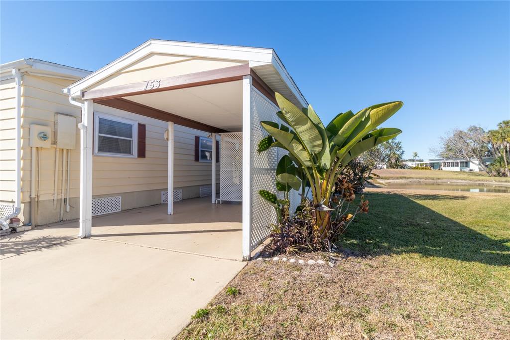 153 Egret Circle Ellenton, FL 34222 - Photo 4 of 61