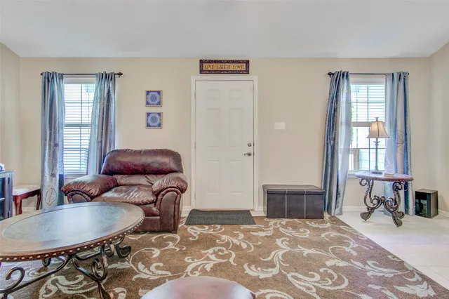 $300,000 | 240 Parkside Loop, Brookeland, TX 75931