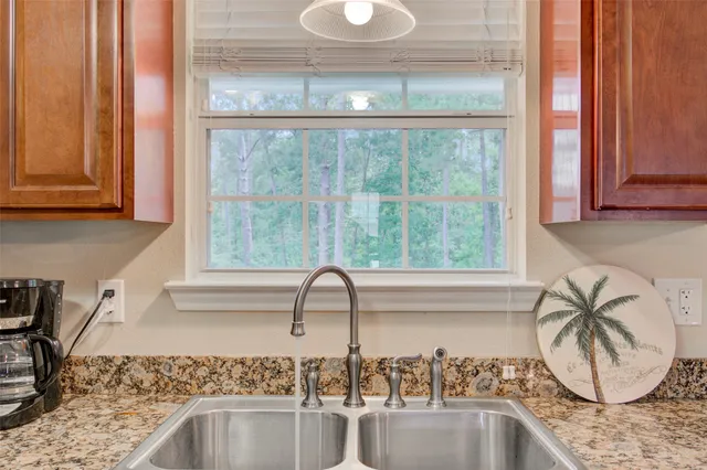 $300,000 | 240 Parkside Loop, Brookeland, TX 75931