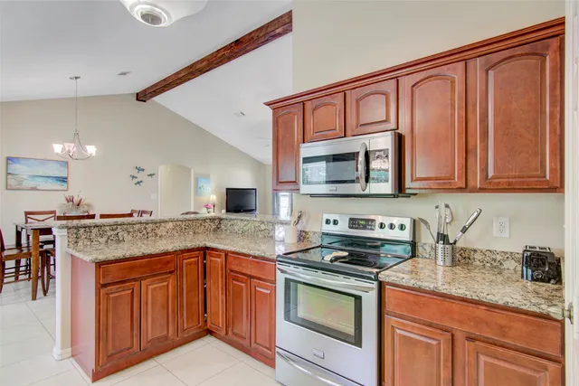 $300,000 | 240 Parkside Loop, Brookeland, TX 75931