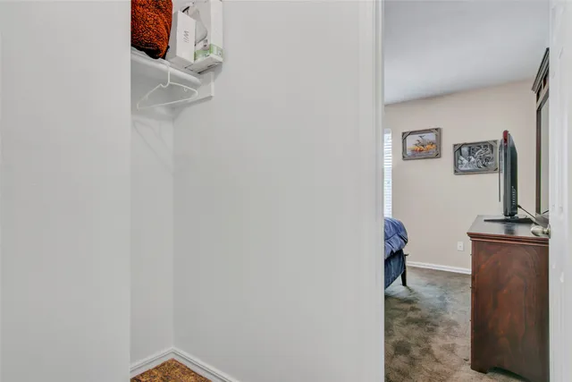 $300,000 | 240 Parkside Loop, Brookeland, TX 75931