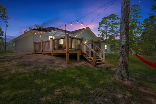 $300,000 | 240 Parkside Loop, Brookeland, TX 75931