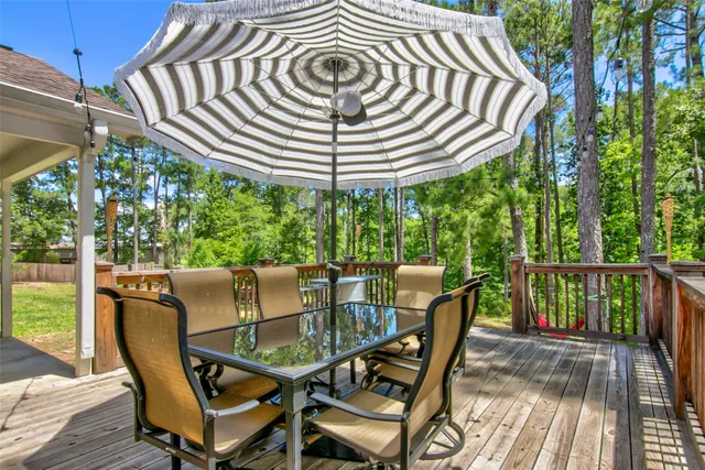 $300,000 | 240 Parkside Loop, Brookeland, TX 75931