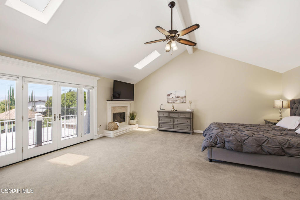 453 Highland Road Simi Valley, CA 93065 - Photo 29 of 100