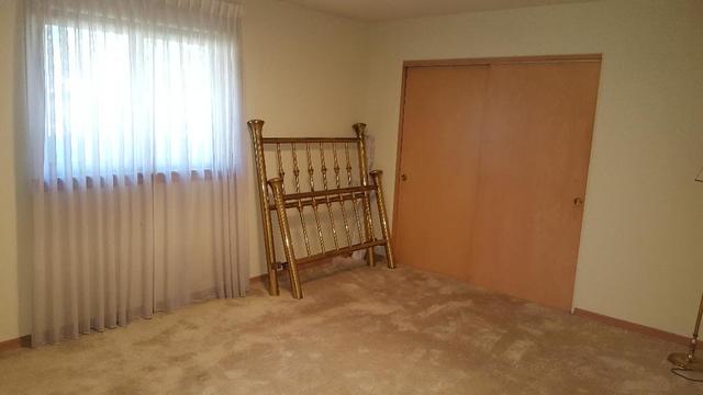 7620 West 25th Street North Riverside, IL 60546 - Photo 23 of 33 an empty room with windows
