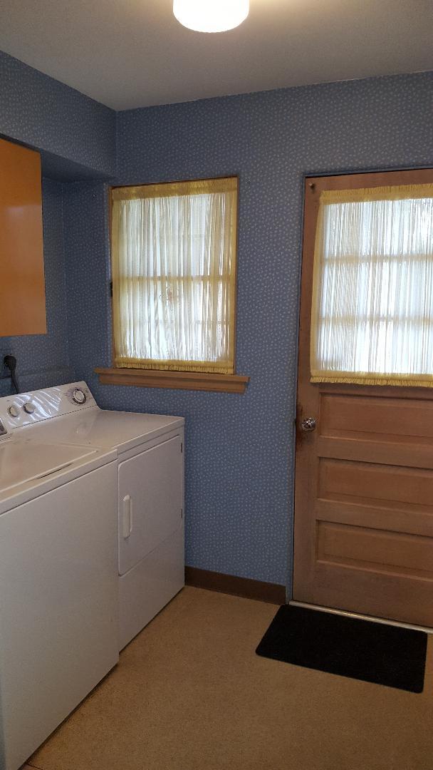 7620 West 25th Street North Riverside, IL 60546 - Photo 33 of 33 a room with a window and a dresser