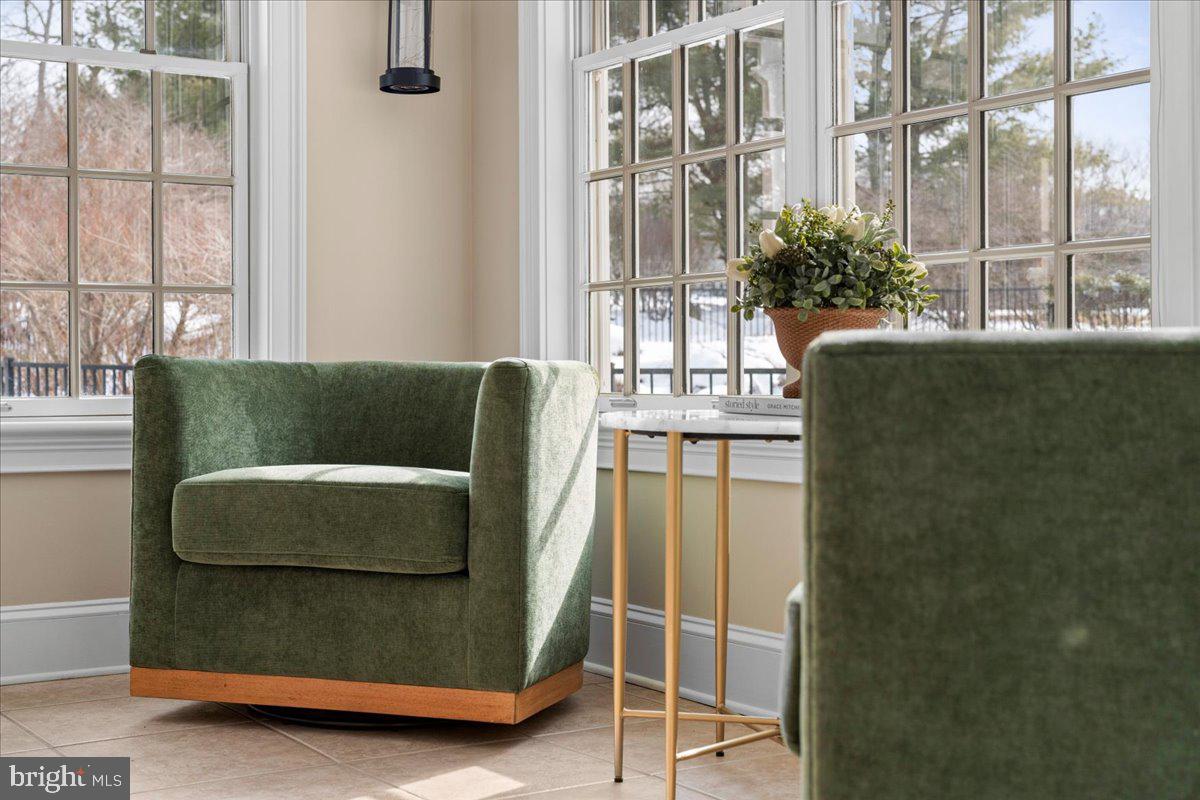 1568 Sacketts Ford Road Ivyland, PA 18974 - Photo 25 of 100 a living room with furniture and a window