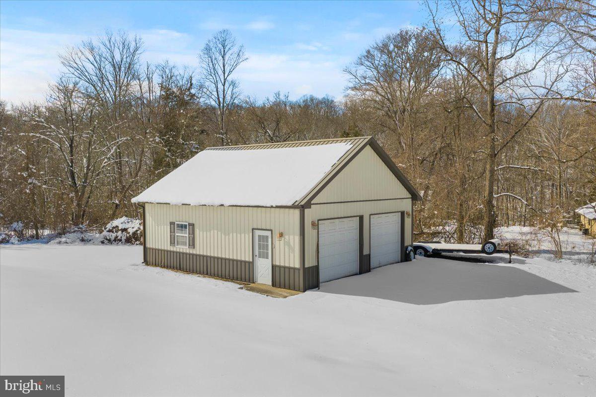 1568 Sacketts Ford Road Ivyland, PA 18974 - Photo 90 of 100 a view of a house with a large space and a road