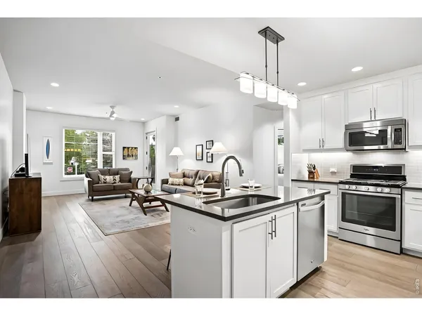 $685,000 | 3401 Arapahoe Avenue, Unit 104, Boulder, CO 80303
