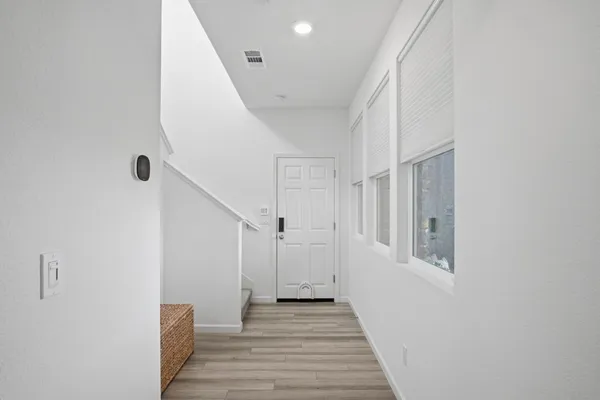 $699,999 | 1703 West Woodward Avenue, Manteca, CA 95337