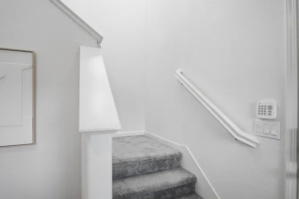 $699,999 | 1703 West Woodward Avenue, Manteca, CA 95337