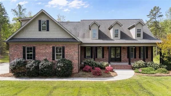 $839,900 | 432 Vine Drive, Lexington, NC 27292