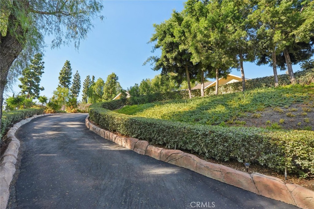 941 Laguna Road Fullerton, CA 92835 - Photo 18 of 52 Gallery Image 18