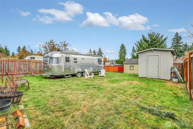 $475,000 | 16030 15th Avenue Southwest, Burien, WA 98166