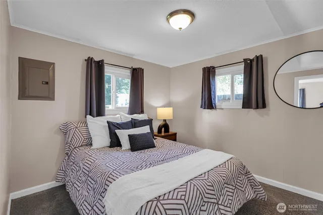 $475,000 | 16030 15th Avenue Southwest, Burien, WA 98166