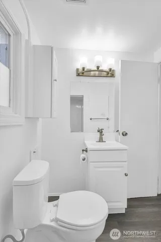 $475,000 | 16030 15th Avenue Southwest, Burien, WA 98166