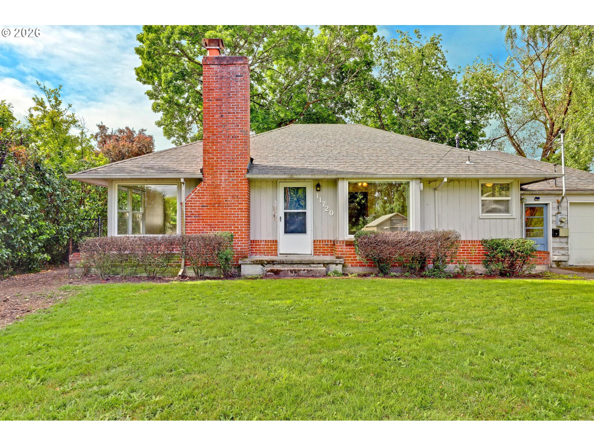 11720 Southwest 11th Street Beaverton, OR 97005 - Photo 1 of 31