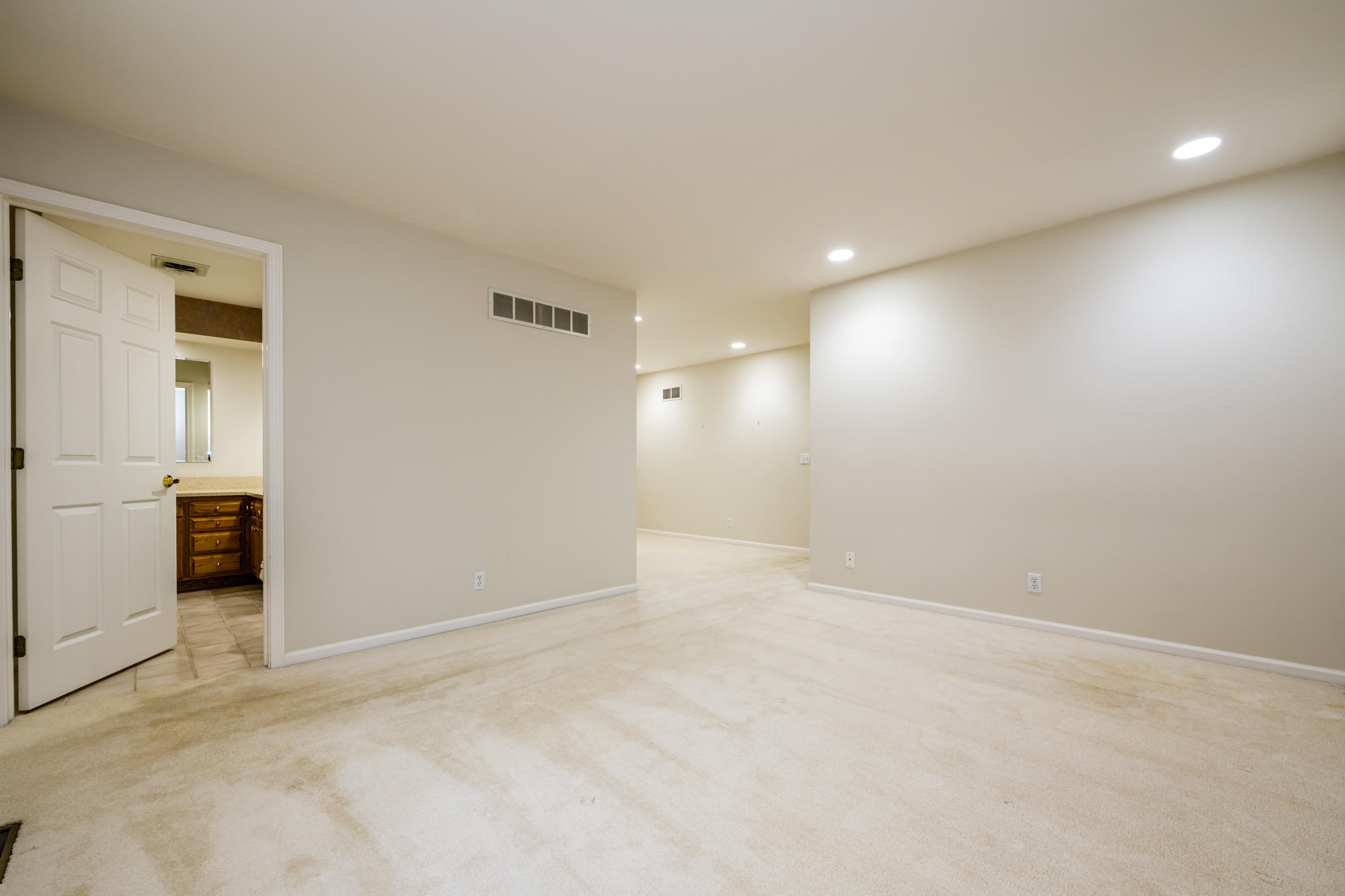 3975 Ravina Terrace St. Joseph, MI 49085 - Photo 24 of 39 Ravina Terr-122