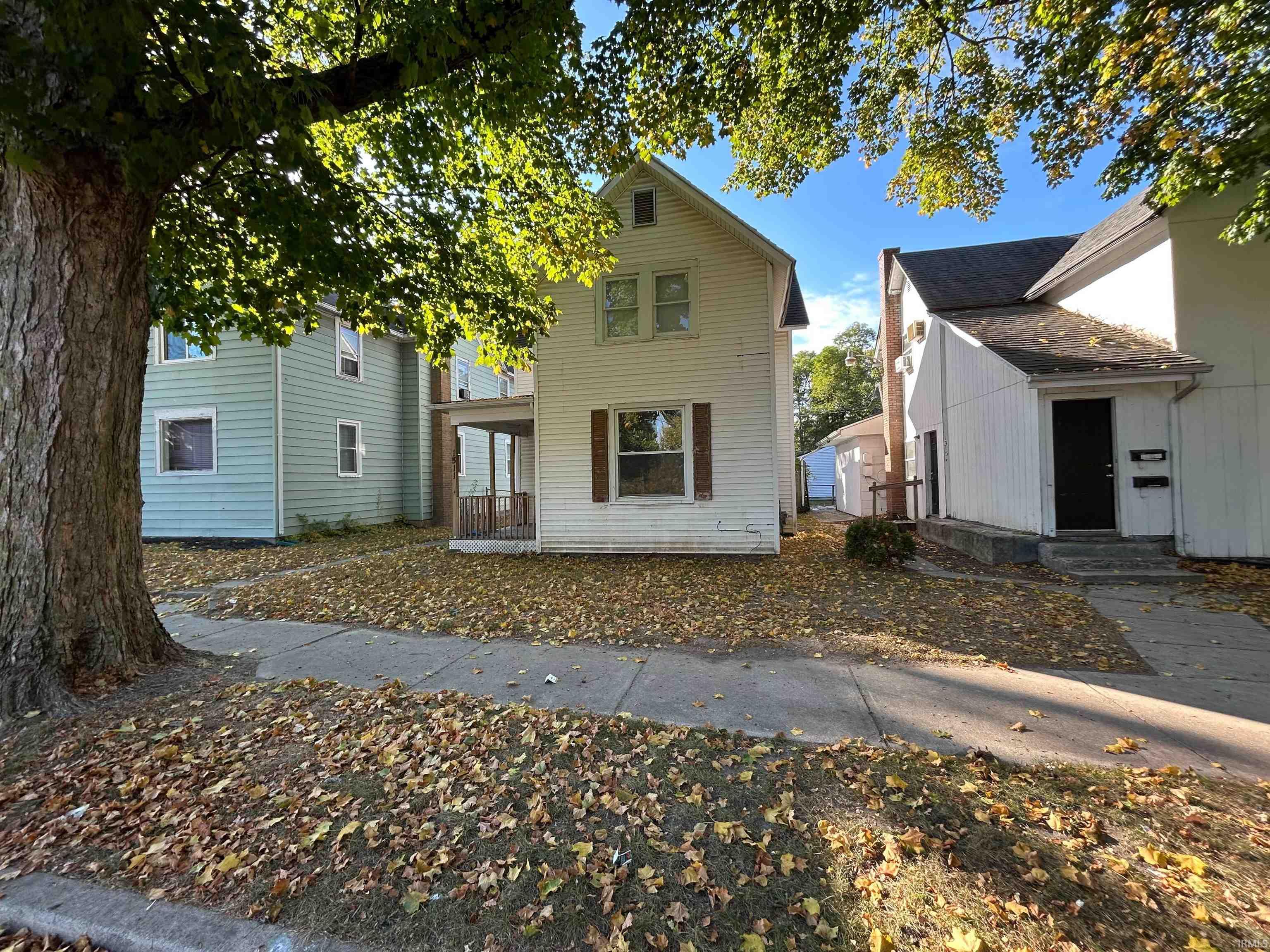 1311 Huestis Avenue Fort Wayne, IN 46807 - Photo 1 of 24