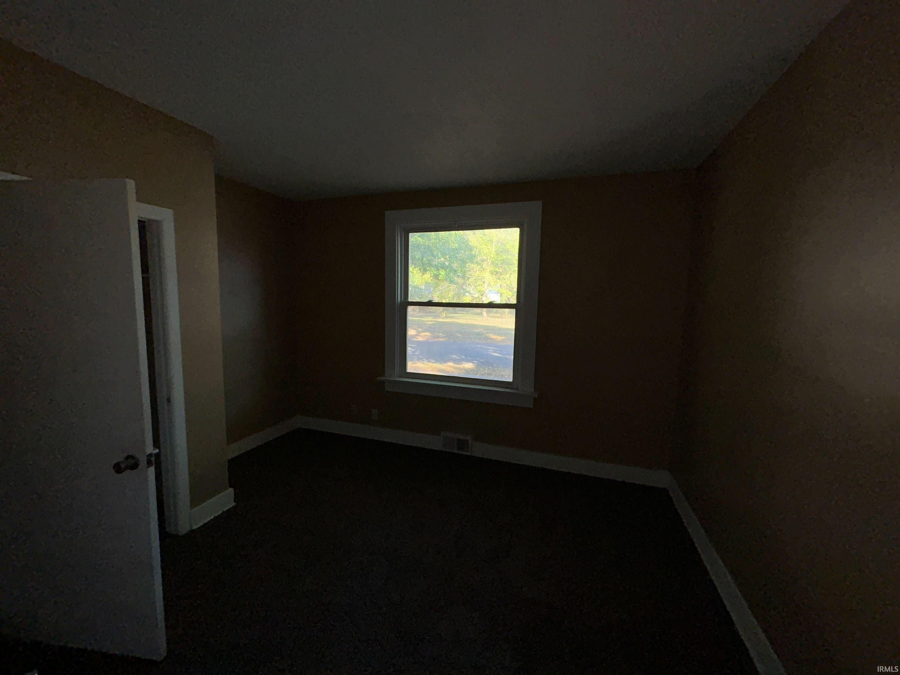 1311 Huestis Avenue Fort Wayne, IN 46807 - Photo 8 of 24