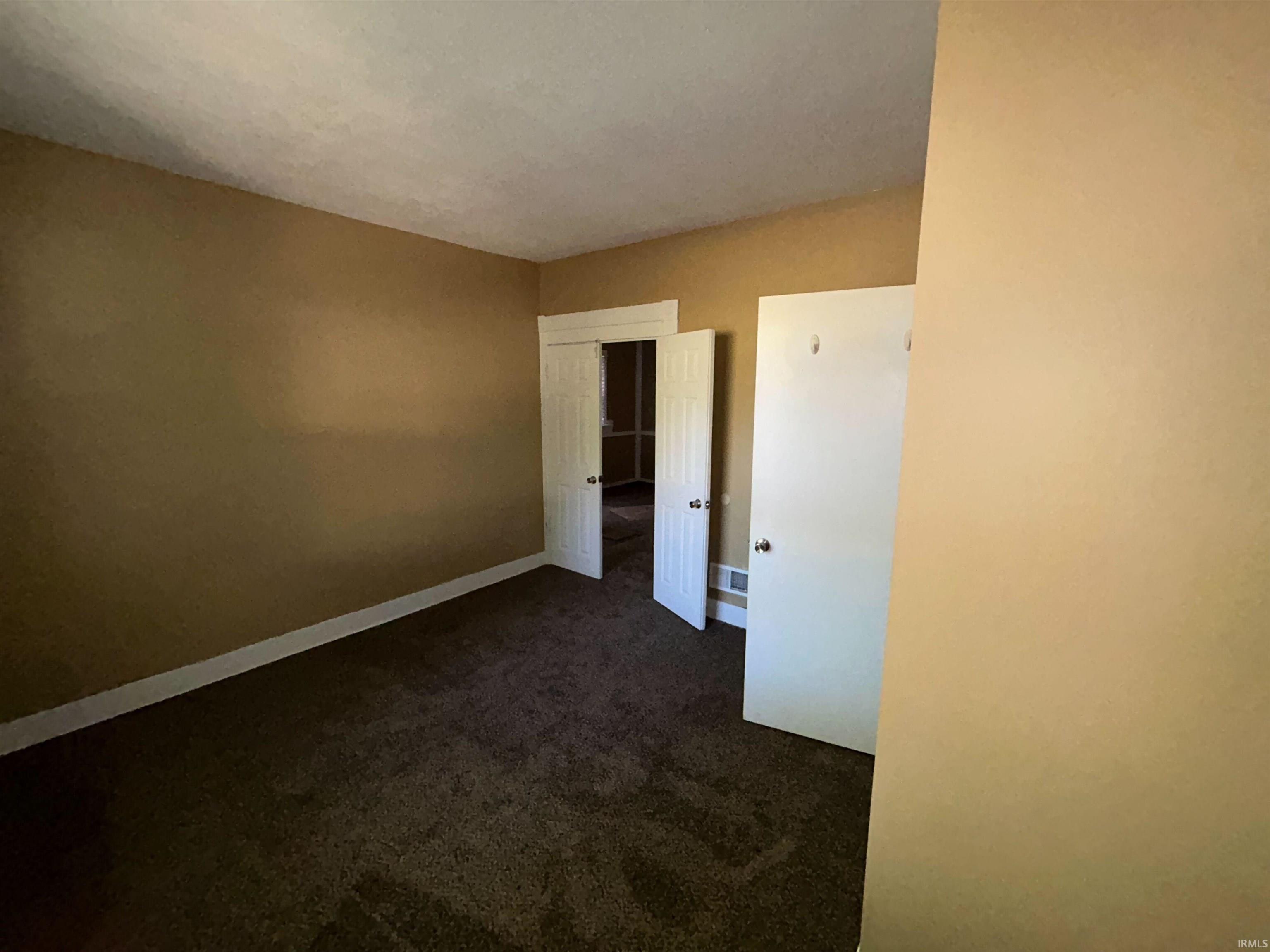 1311 Huestis Avenue Fort Wayne, IN 46807 - Photo 9 of 24