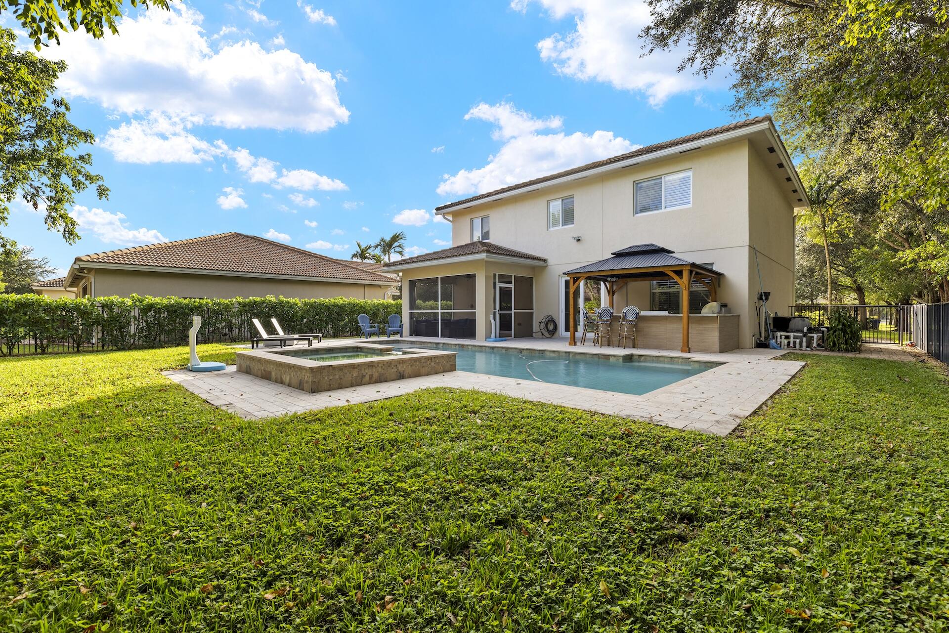 8364 Lyons Ranches Road Boynton Beach, FL 33472 - Photo 35 of 41 Backyard