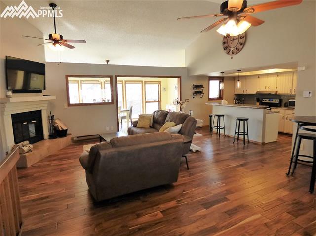 2435 Ramsgate Terrace Colorado Springs, CO 80919 - Photo 3 of 31 Gallery Image 3