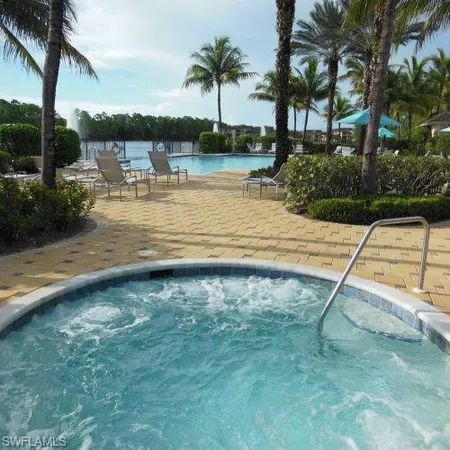 a view of a tennis court