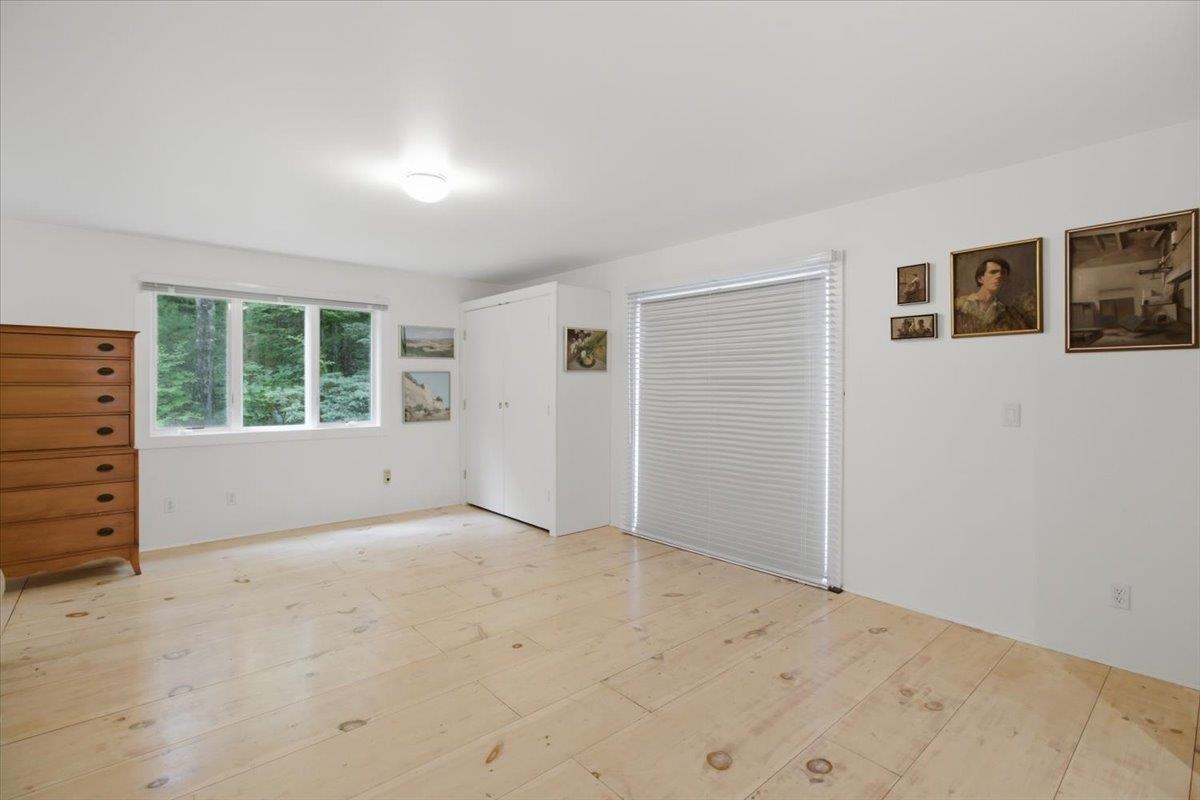 164 Skyboro Road Pownal, VT 05261 - Photo 8 of 49