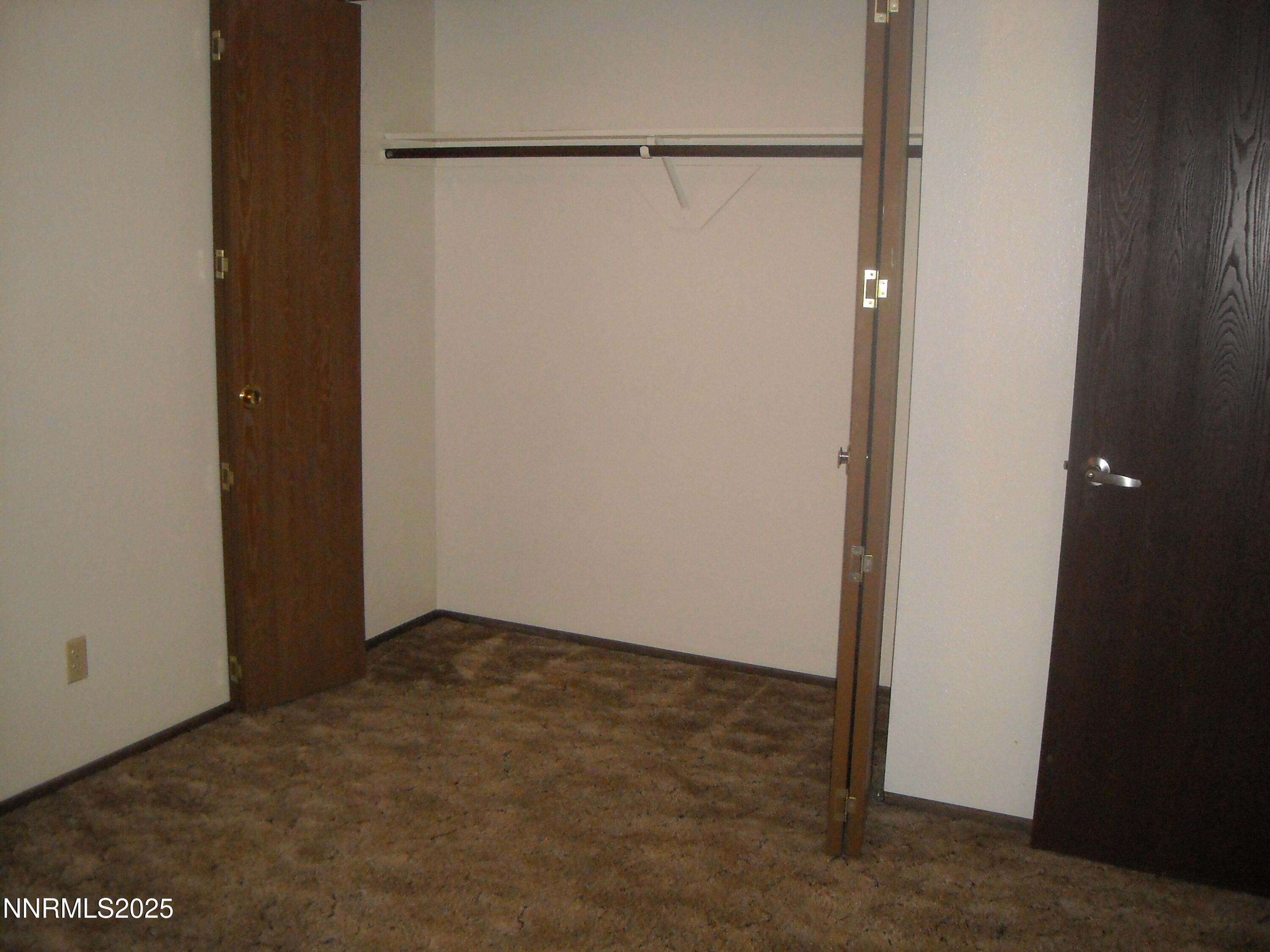 1420 Grimes Street Fallon, NV 89406 - Photo 5 of 7 a view of small space