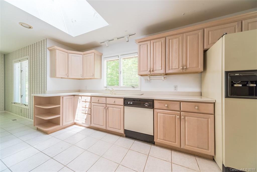 1 Lake Ridge Road Lake Wylie, SC 29710 - Photo 13 of 36 Gallery Image 13