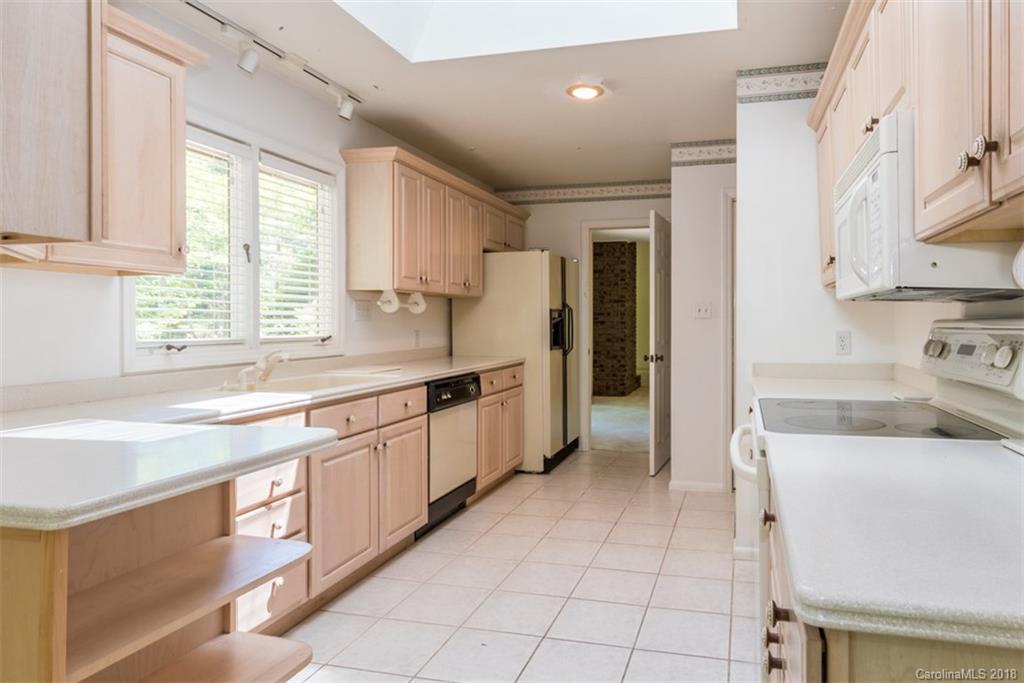 1 Lake Ridge Road Lake Wylie, SC 29710 - Photo 15 of 36 Gallery Image 15