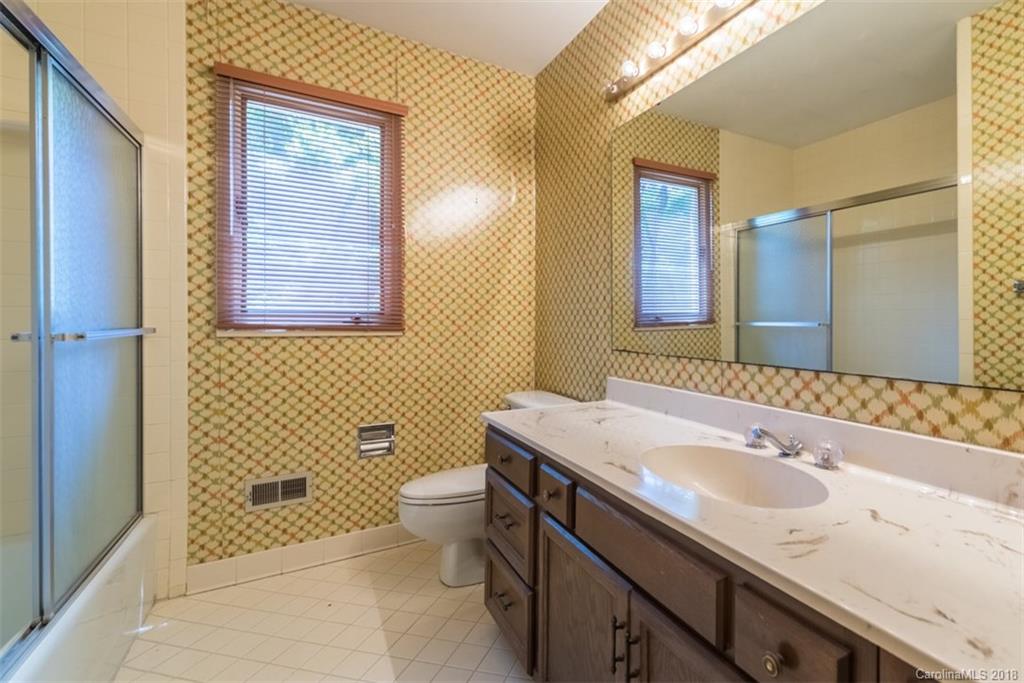 1 Lake Ridge Road Lake Wylie, SC 29710 - Photo 27 of 36 Gallery Image 27