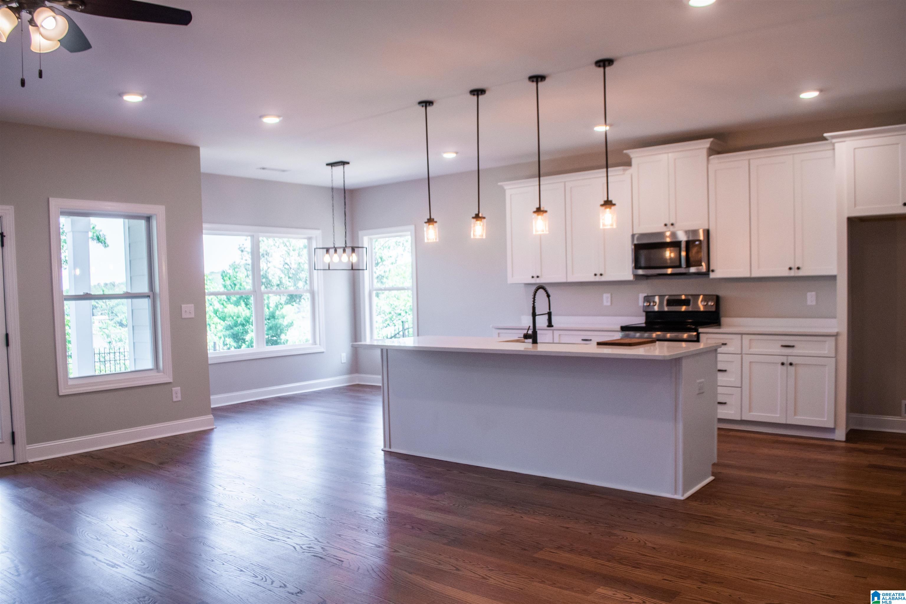 236 Shoreline View Talladega, AL 35160 - Photo 11 of 38