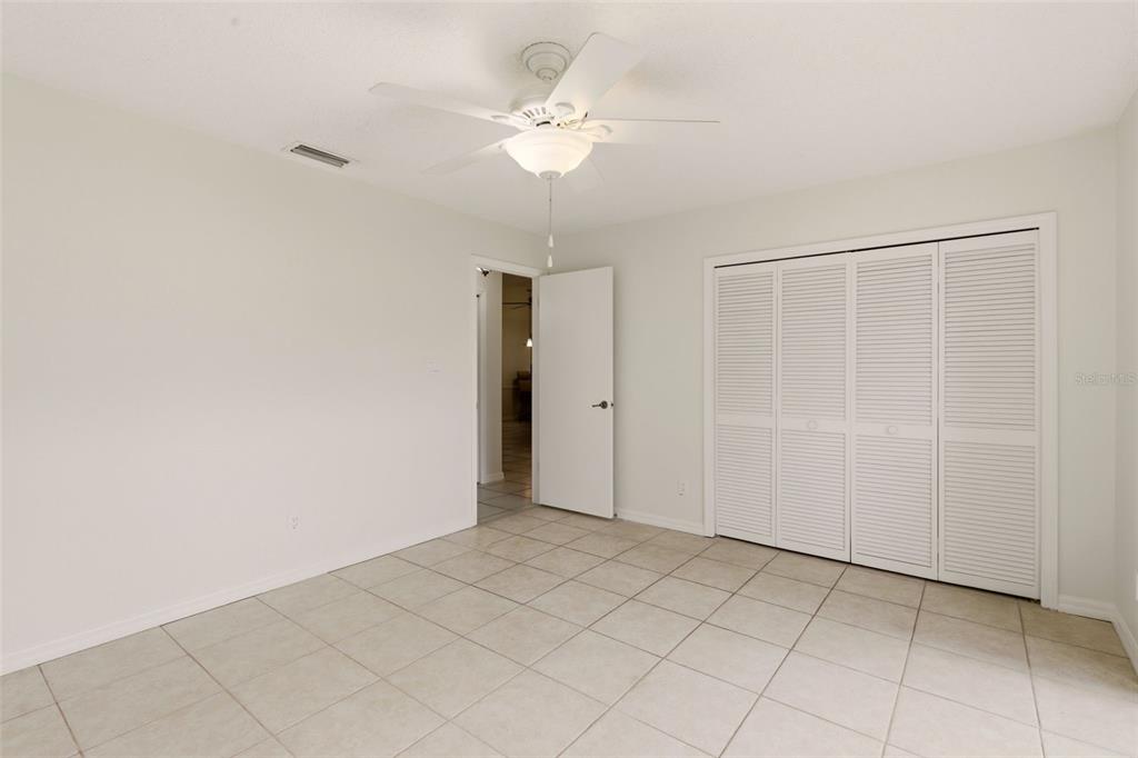 205 Angeles Road DeBary, FL 32713 - Photo 8 of 33