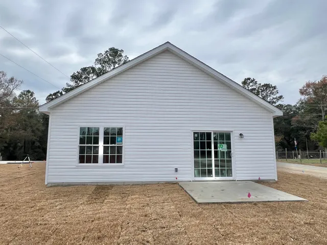 $280,000 | 1025 North Flag Patch Road, Loris, SC 29569