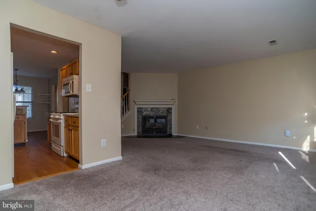 $415,000 | 2703 Lynbrooke Drive, Yardley, PA 19067