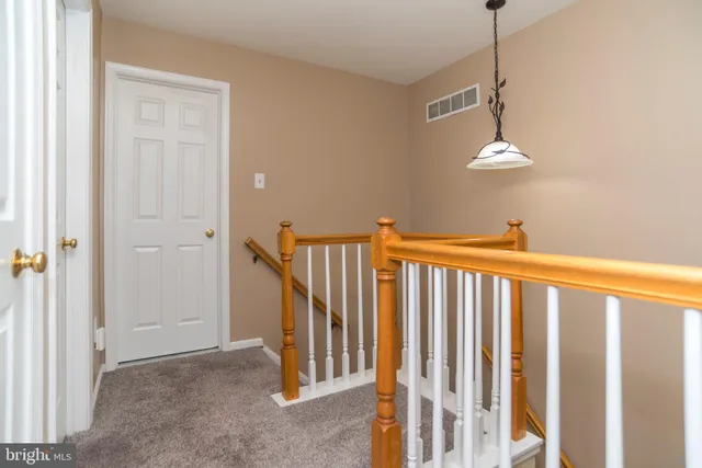 $415,000 | 2703 Lynbrooke Drive, Yardley, PA 19067