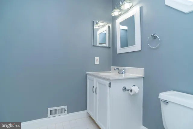 $415,000 | 2703 Lynbrooke Drive, Yardley, PA 19067